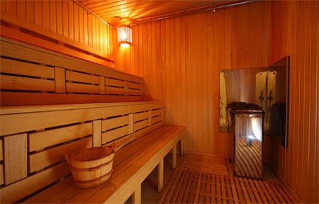 1-posesheniya-finskoy-sauni
