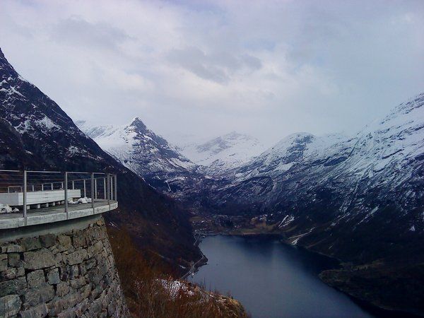 1-finnen-lake763