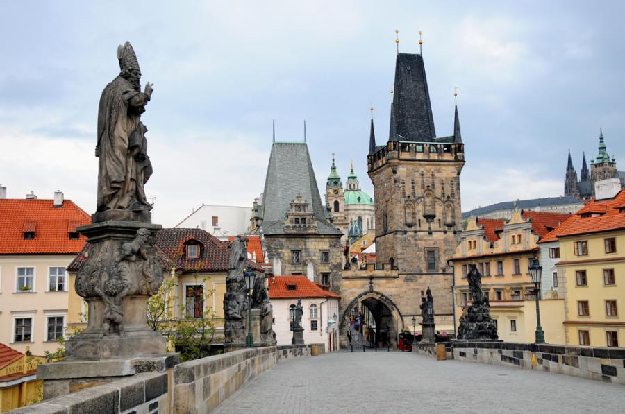 941904-praga