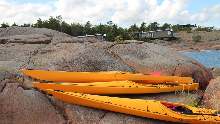 2-Header wellness --land canoeing-